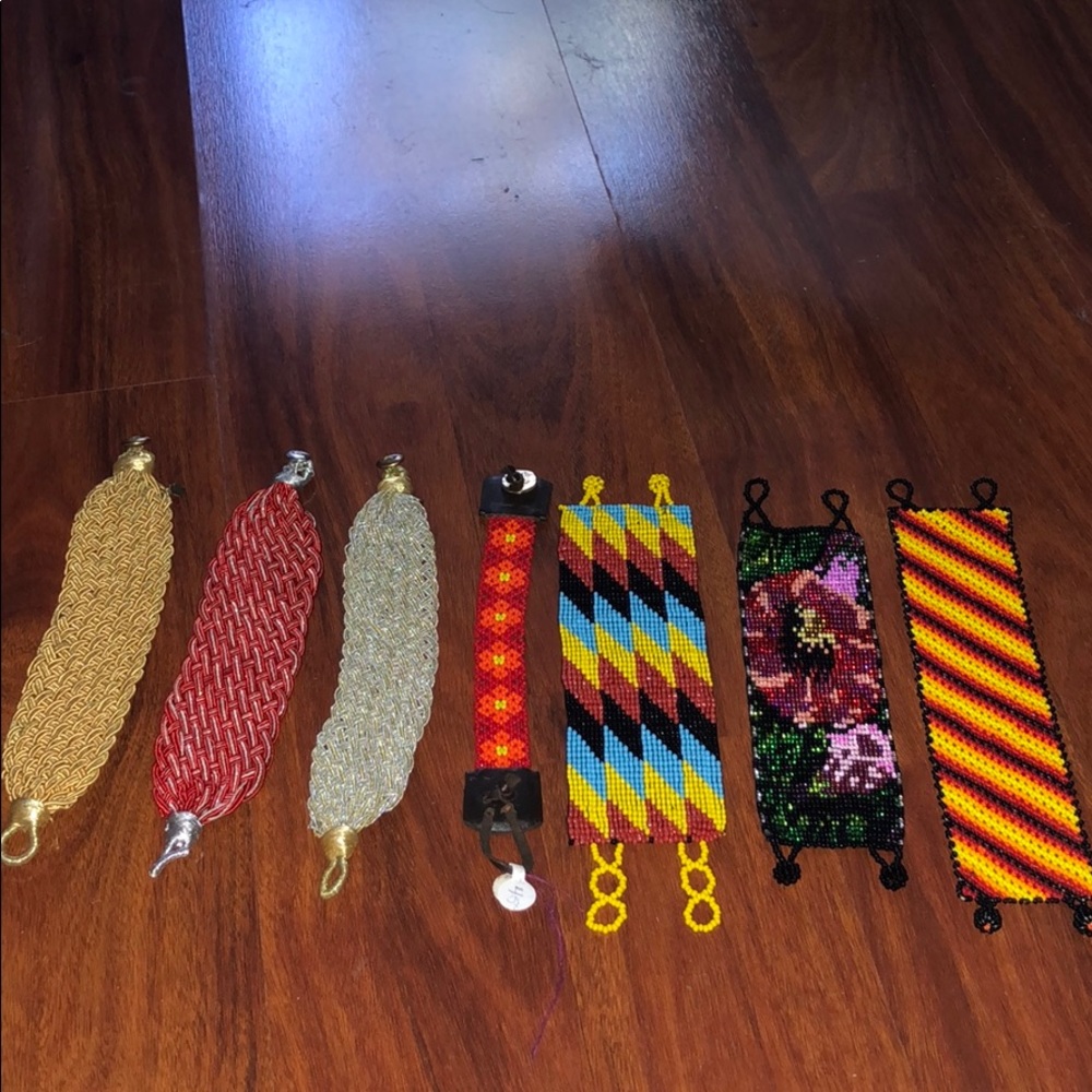 Different Bracelets Different Prices - image 1